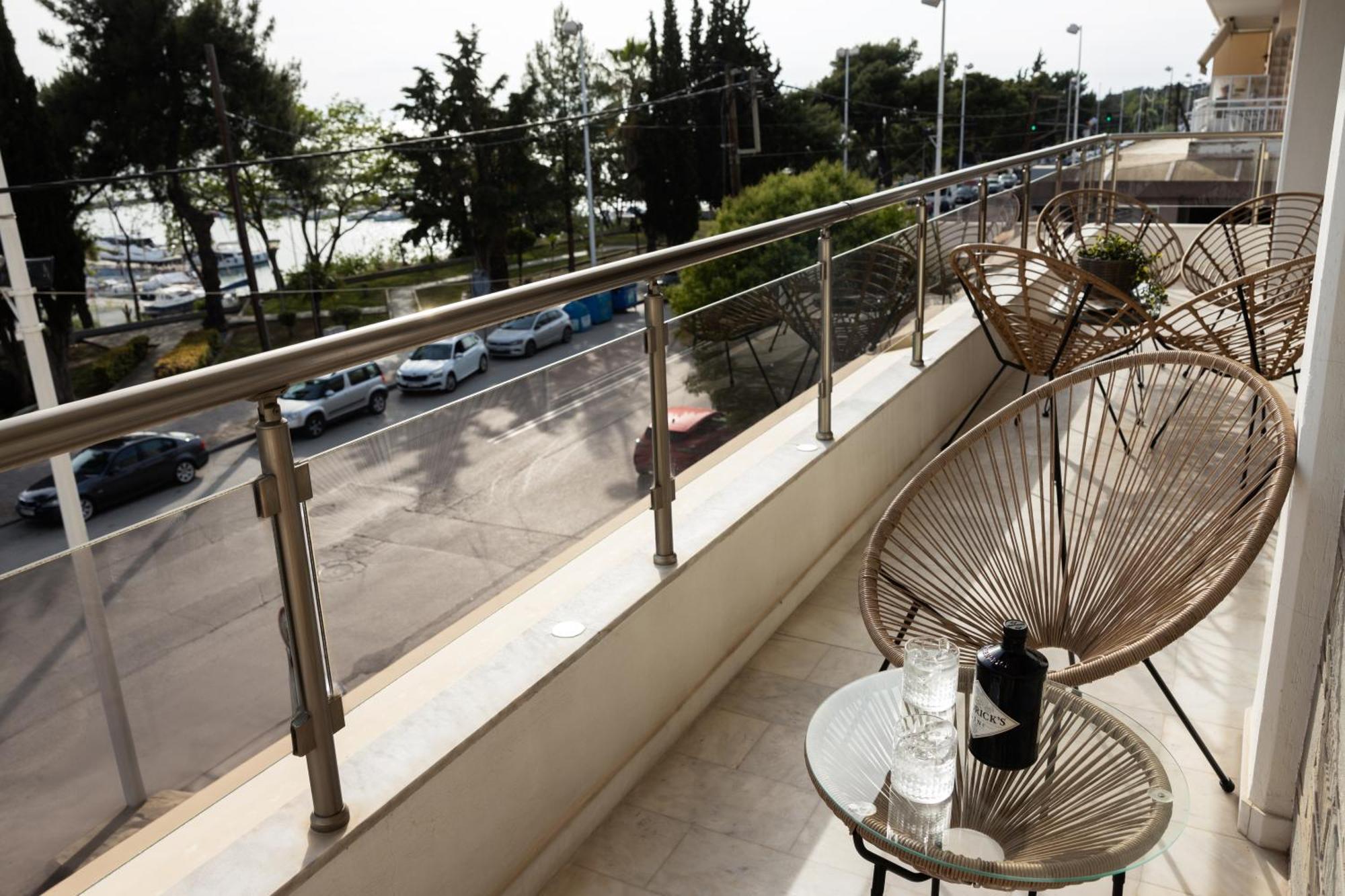 Champagne Sea View Apartment By Binobi! Thessaloníki Eksteriør bilde