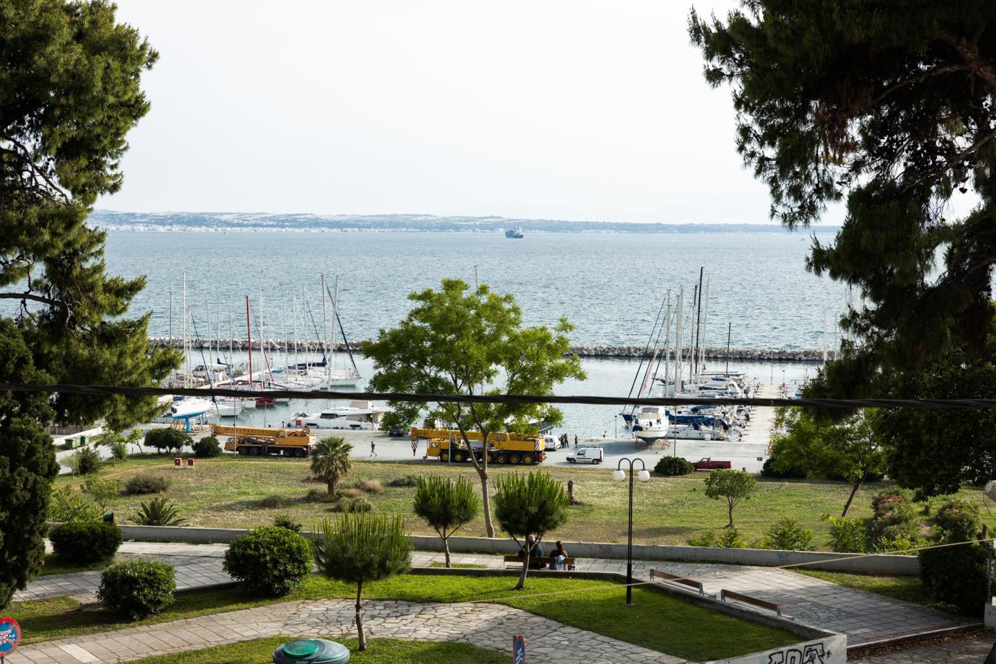 Champagne Sea View Apartment By Binobi! Thessaloníki Eksteriør bilde